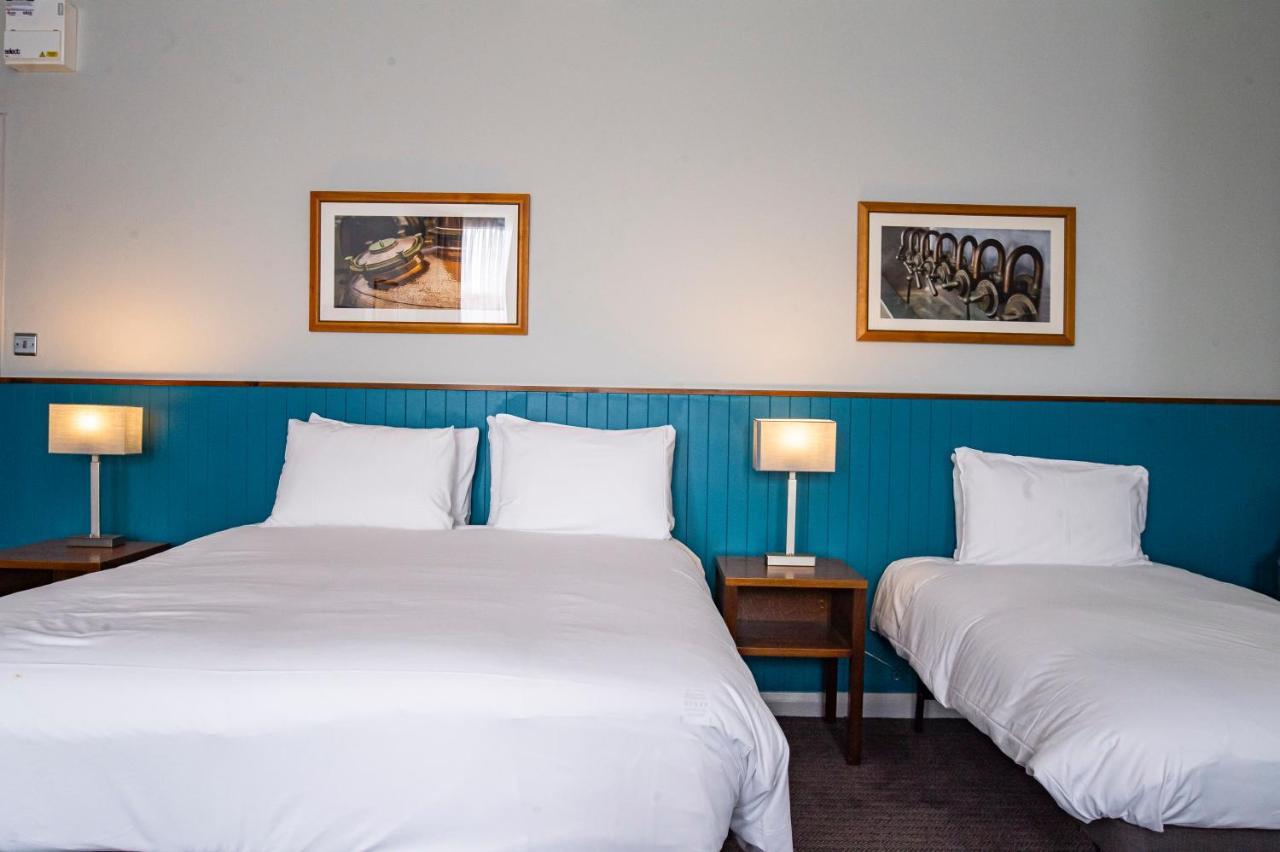 Highfield Hotel Middlesbrough Bagian luar foto